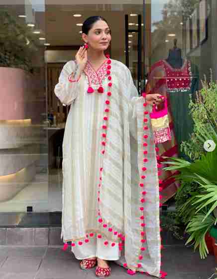 Organza Dress pom pom lace