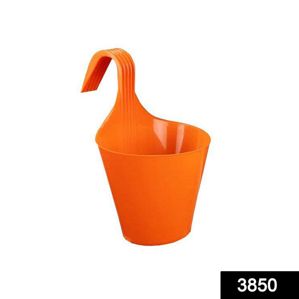 3850 Plastic Hanging Planter Pot Multicolour