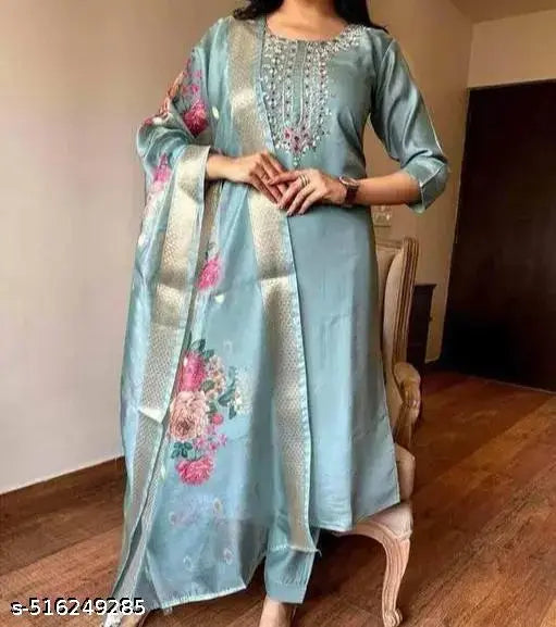 Fancy Reyon Slub Kurta Set With Dupatta