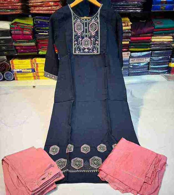 Women's Casual Embroidered Plus Size Kurtis
