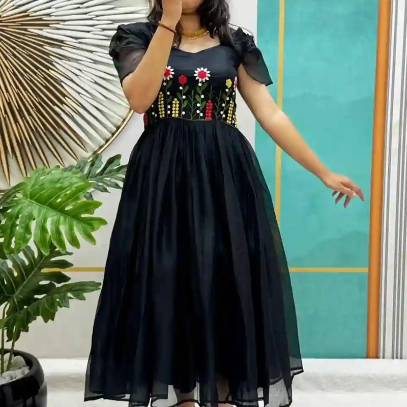 Latest Beautiful Stylist Gown with Handowk