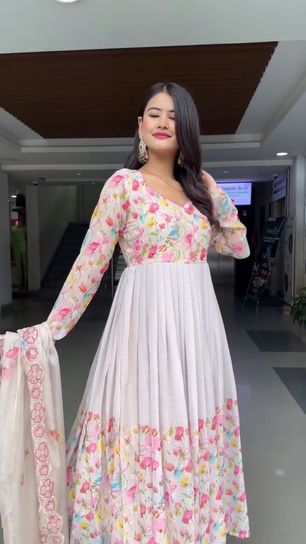 Floral Printed Anarkali Suit with Full Sleeves, Matching Dupatta, and Flared Hem – Ideal for Festive, Casual, or Traditional Occasions